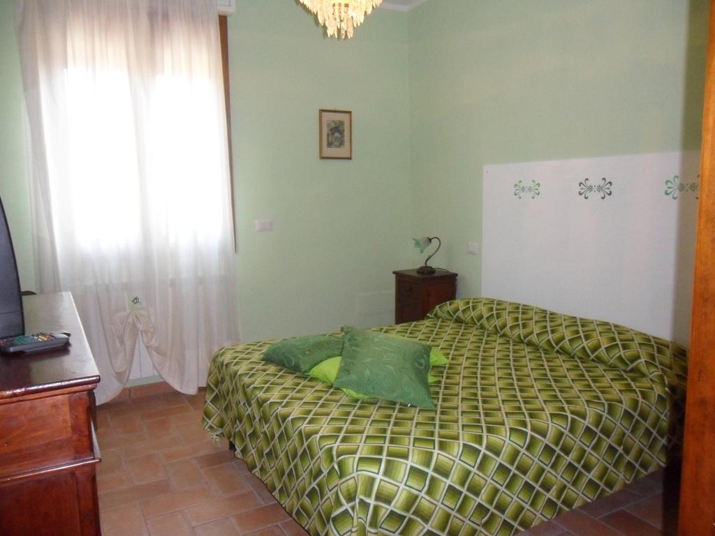 הוילה טודי Agriturismo Poponi חדר תמונה