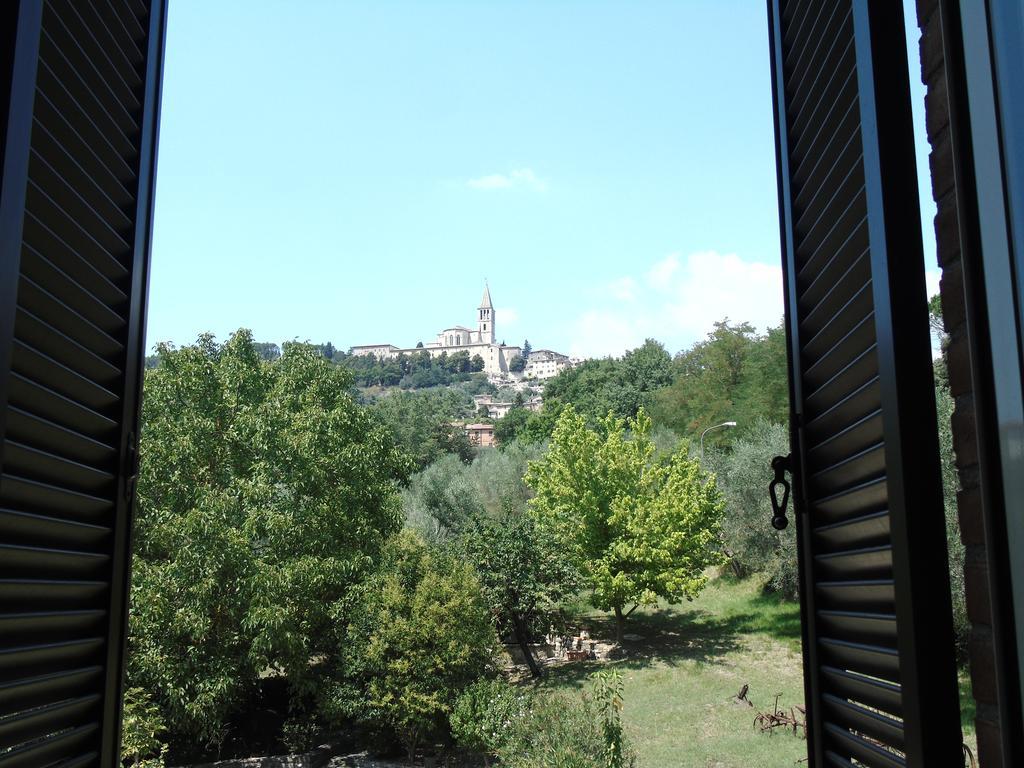 הוילה טודי Agriturismo Poponi מראה חיצוני תמונה