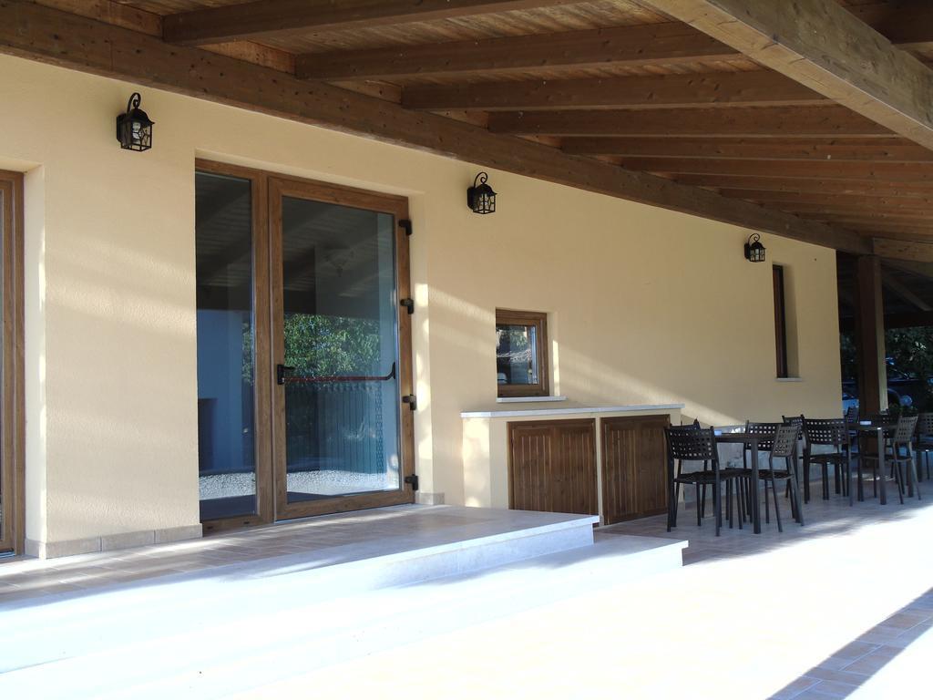 הוילה טודי Agriturismo Poponi מראה חיצוני תמונה